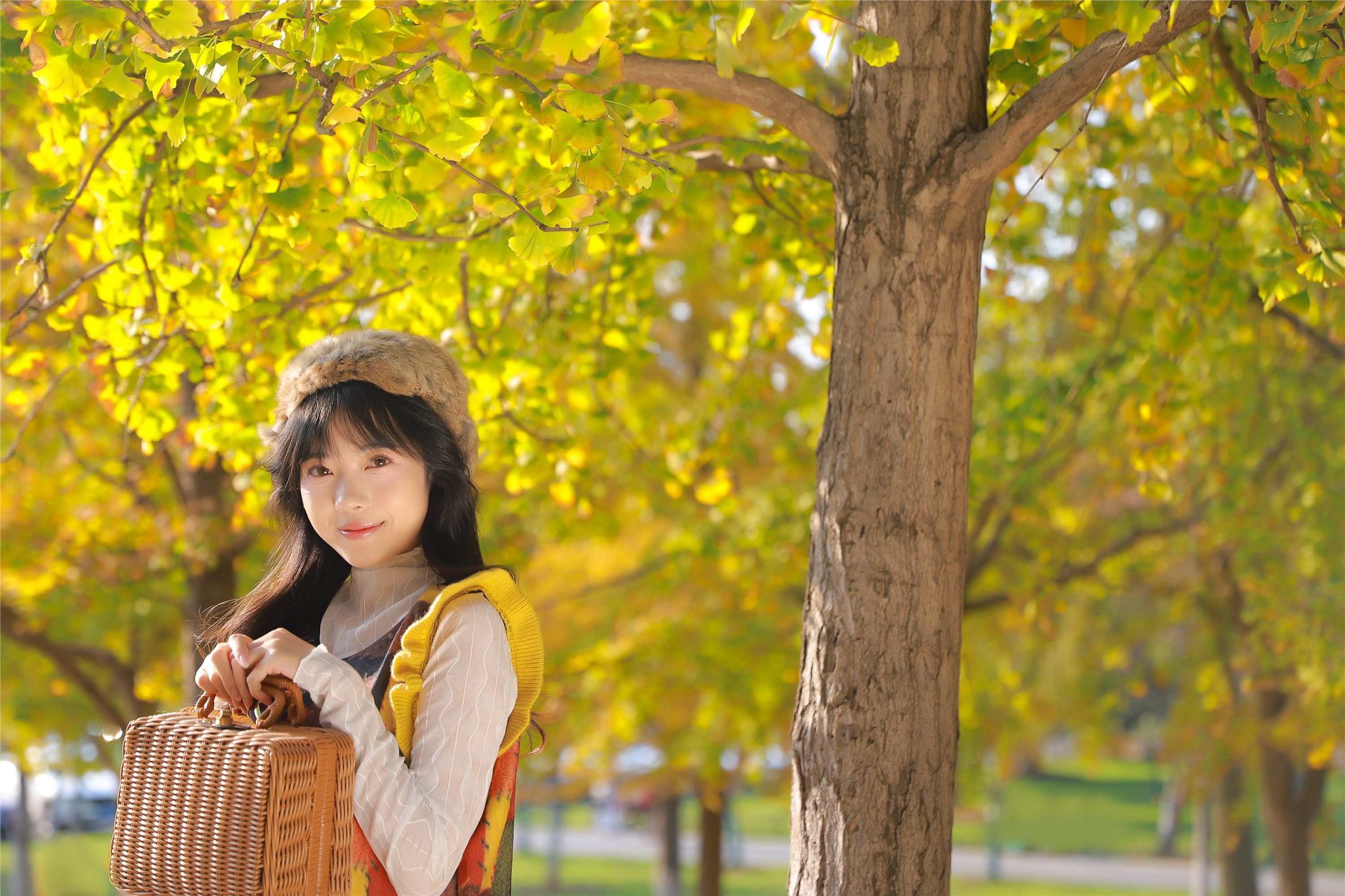 YITUYU艺图语 2025.01.08 早秋 小薇人儿